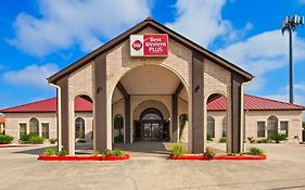 Best Western Plus Fiesta Inn San Antonio